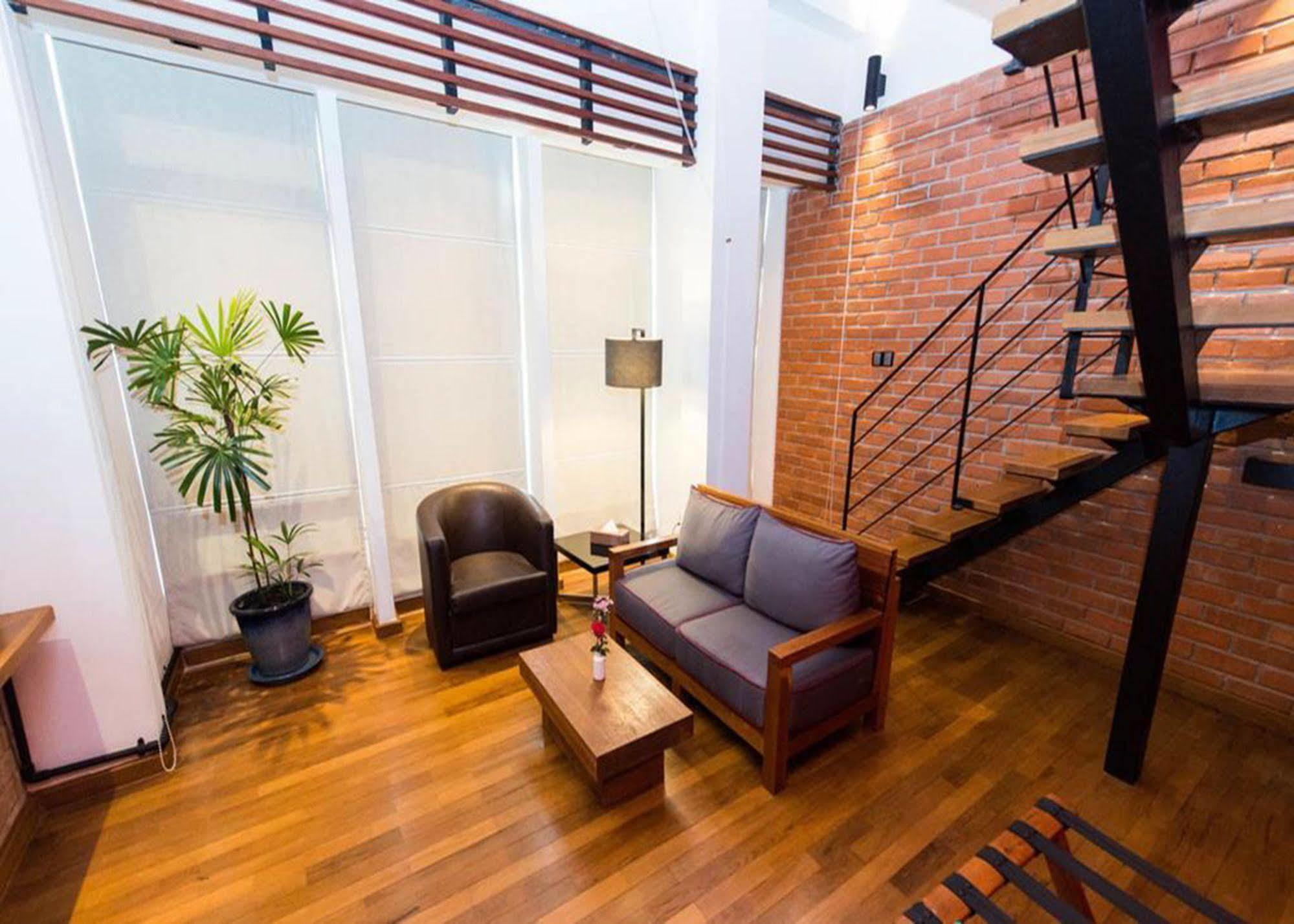 The Loft Hotel Downtown יאנגון מראה חיצוני תמונה