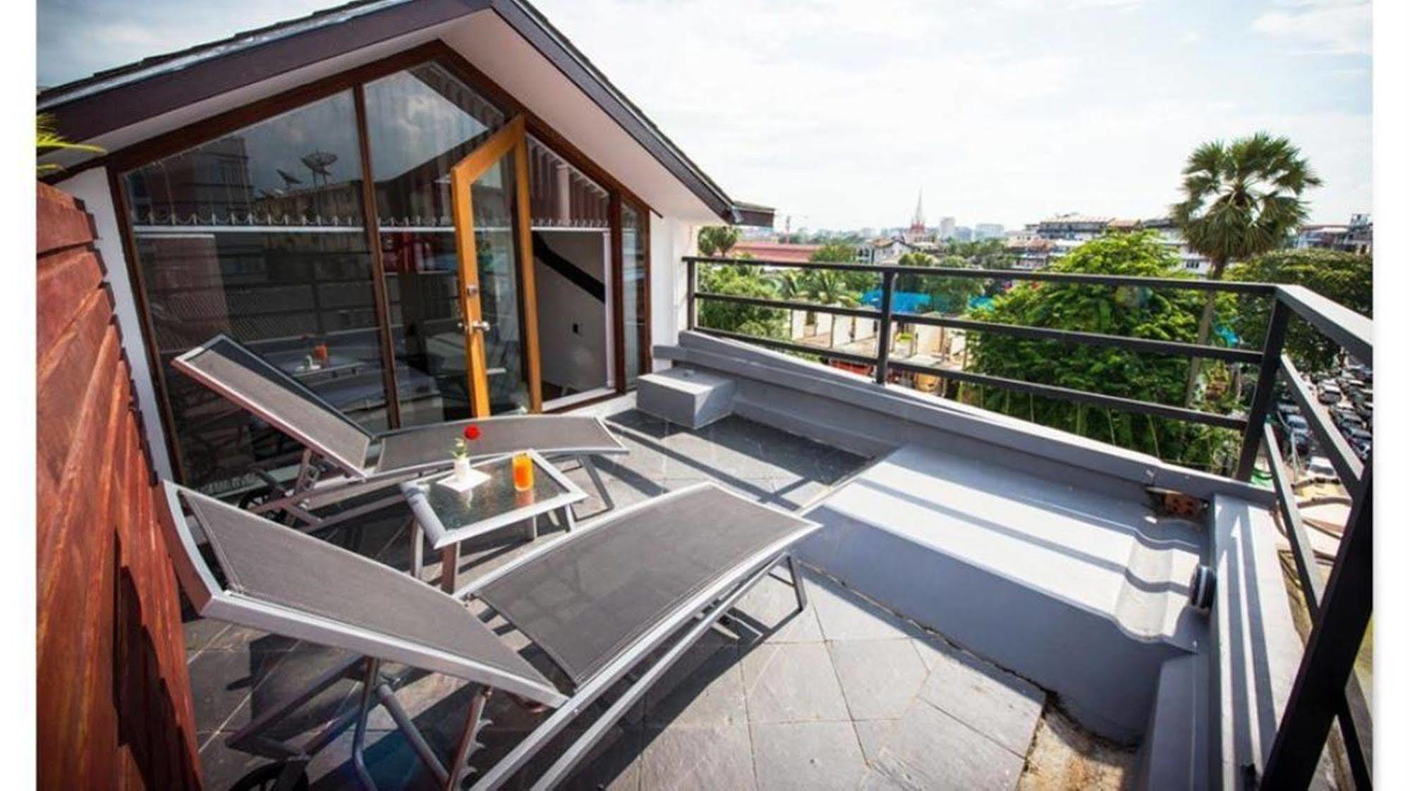 The Loft Hotel Downtown יאנגון מראה חיצוני תמונה
