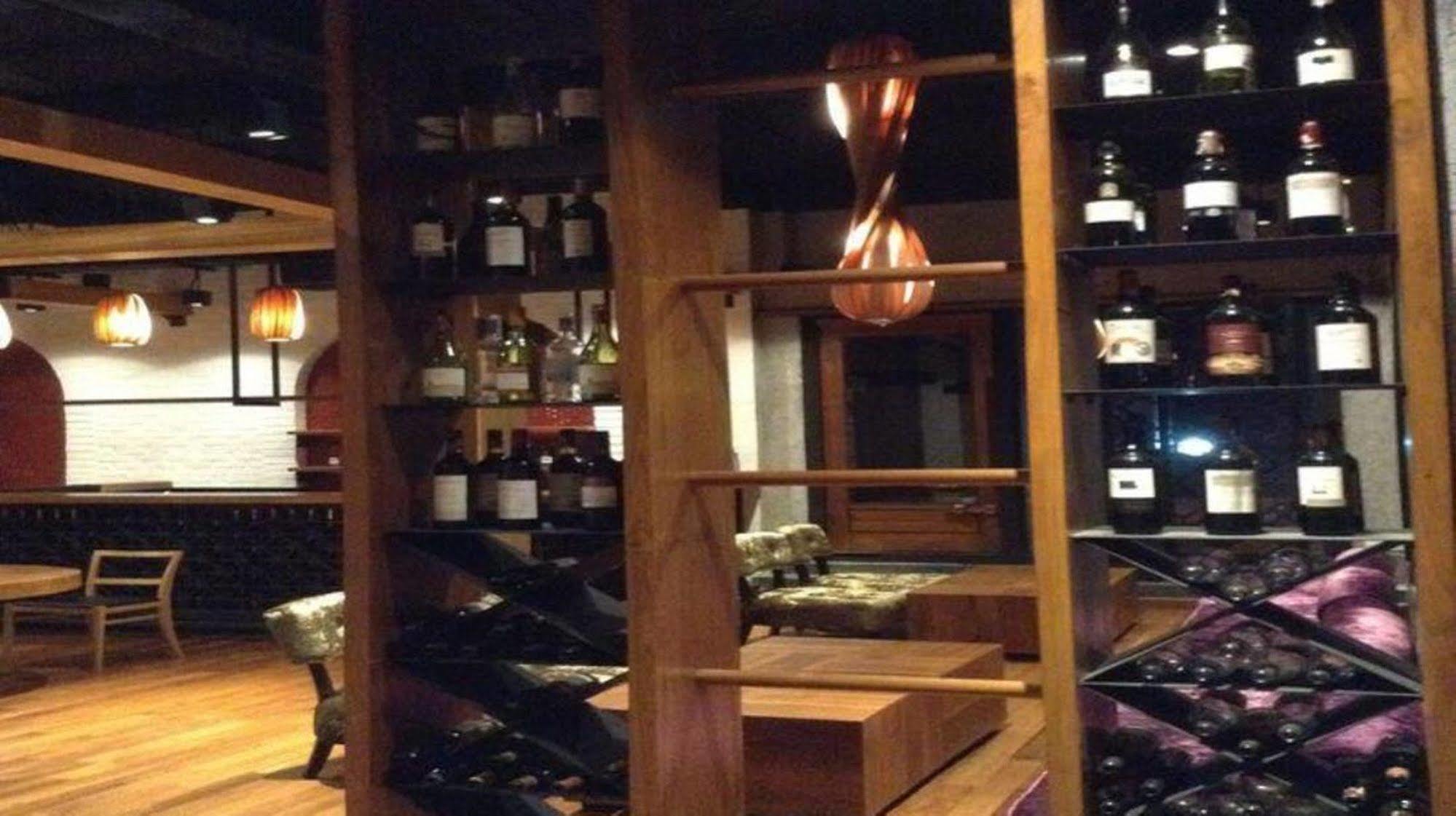 The Loft Hotel Downtown יאנגון מראה חיצוני תמונה